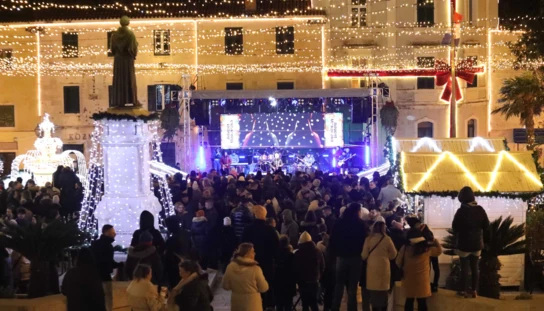 Do 7. studenoga u tijeku javni poziv za zakup adventskih kućica