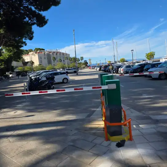 20 minuta besplatnog parkiranja i na Osejavi